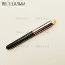 brushes, solo