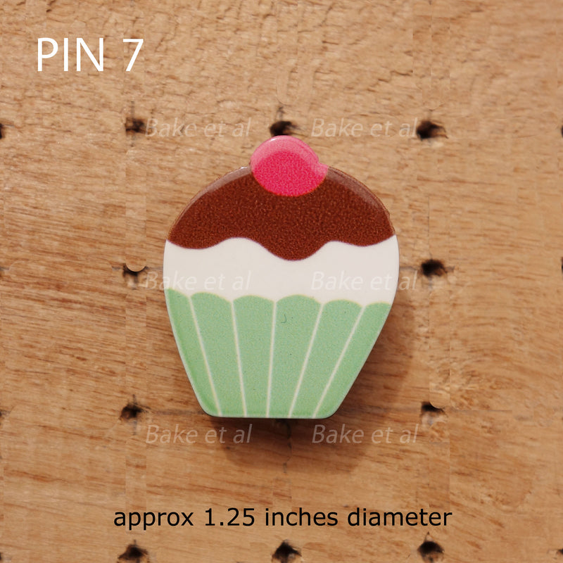 pin / brooch